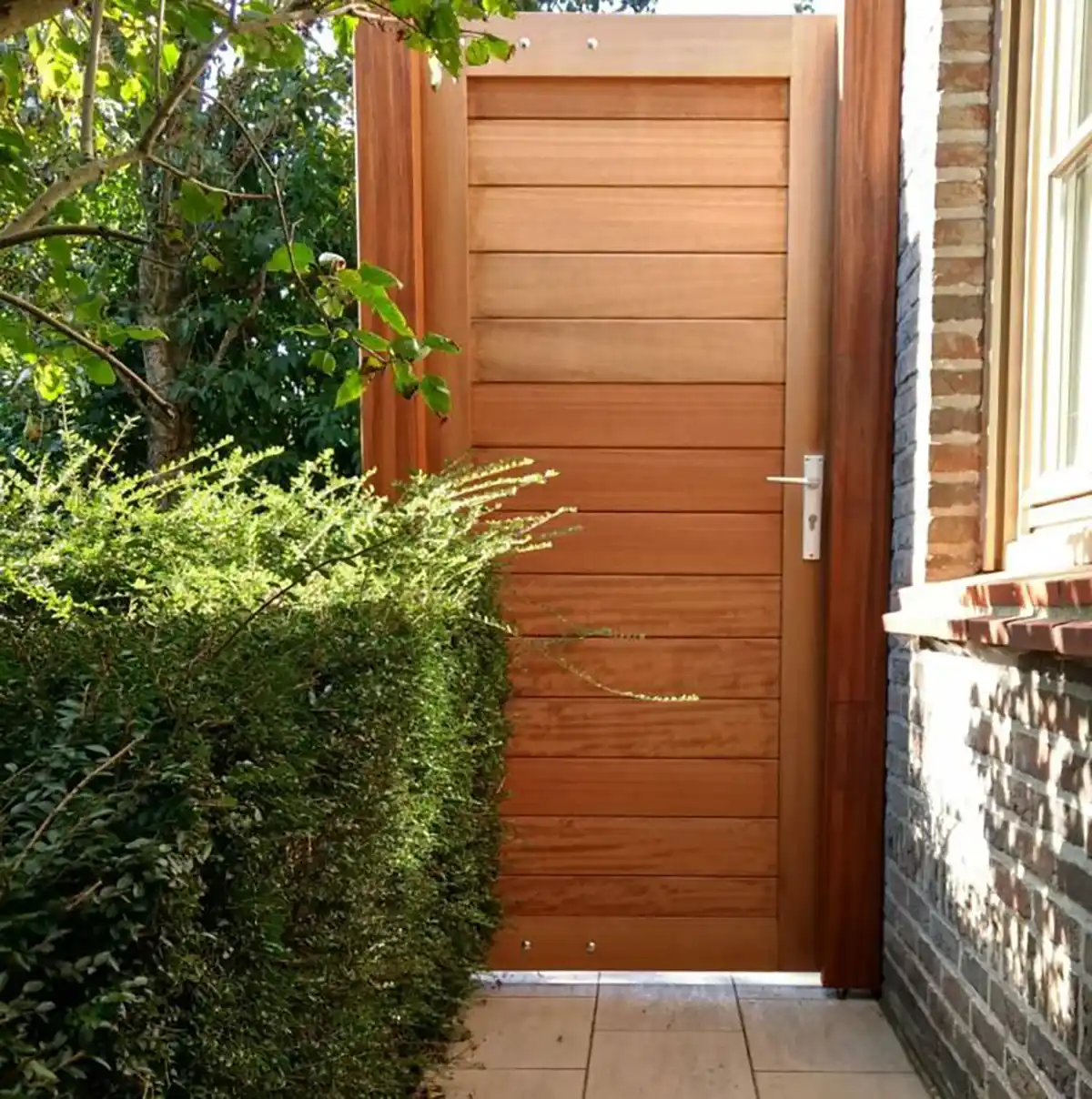 Porte bois padouk Majois